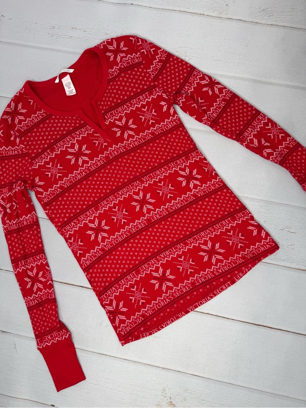 Victoria's Secret Red Fair Isle Snowflake Thermal Top Waffle Knit Henley XS